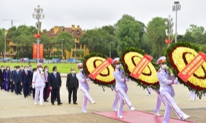 Lãnh đạo Đảng, Nhà nước vào Lăng viếng Chủ tịch Hồ Chí Minh